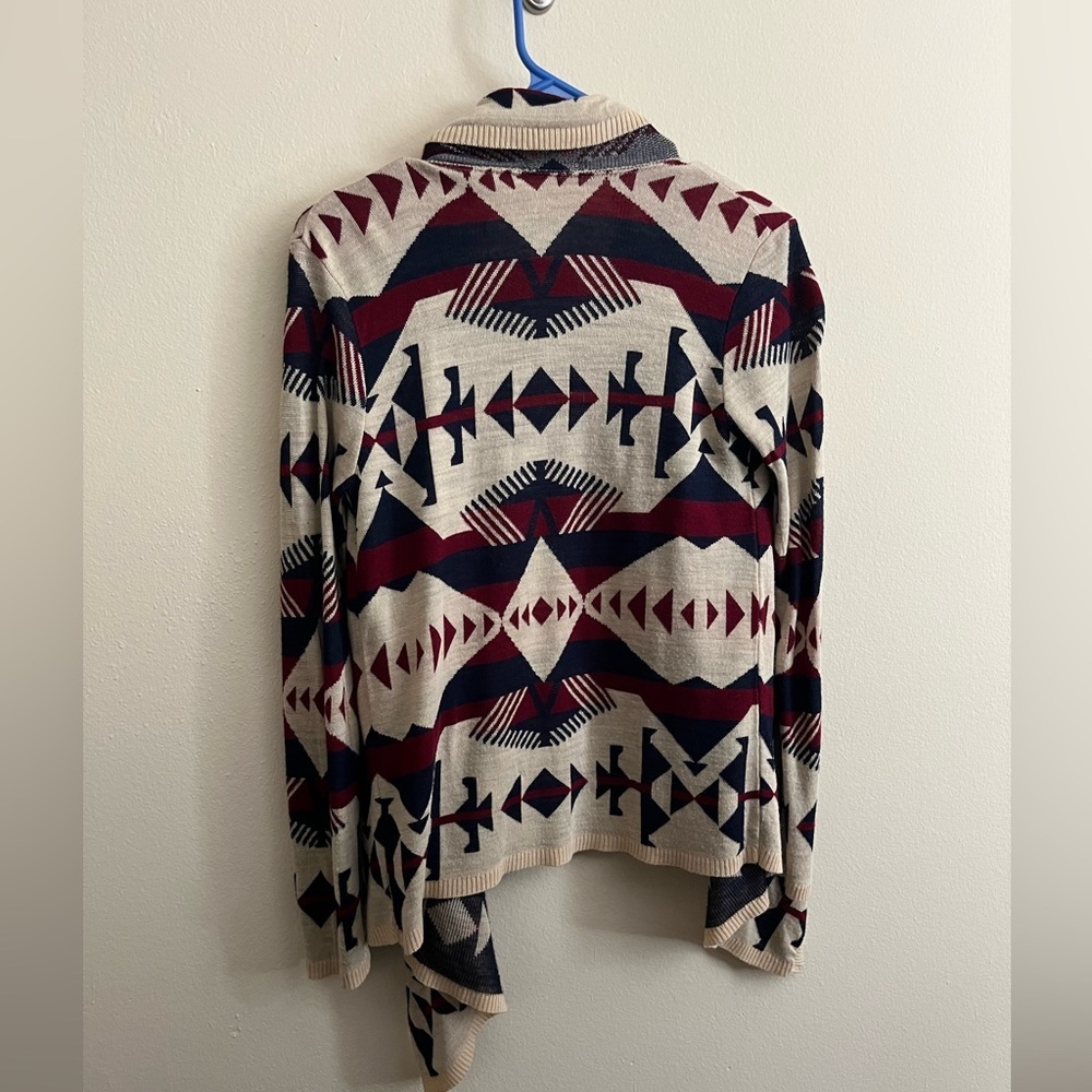 Aztec Pattern Cardigan - Picture 3 of 5